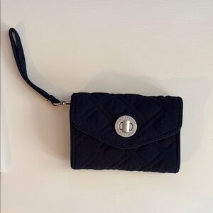 Elegant Vera Bradley Navy Quilted Wristlet